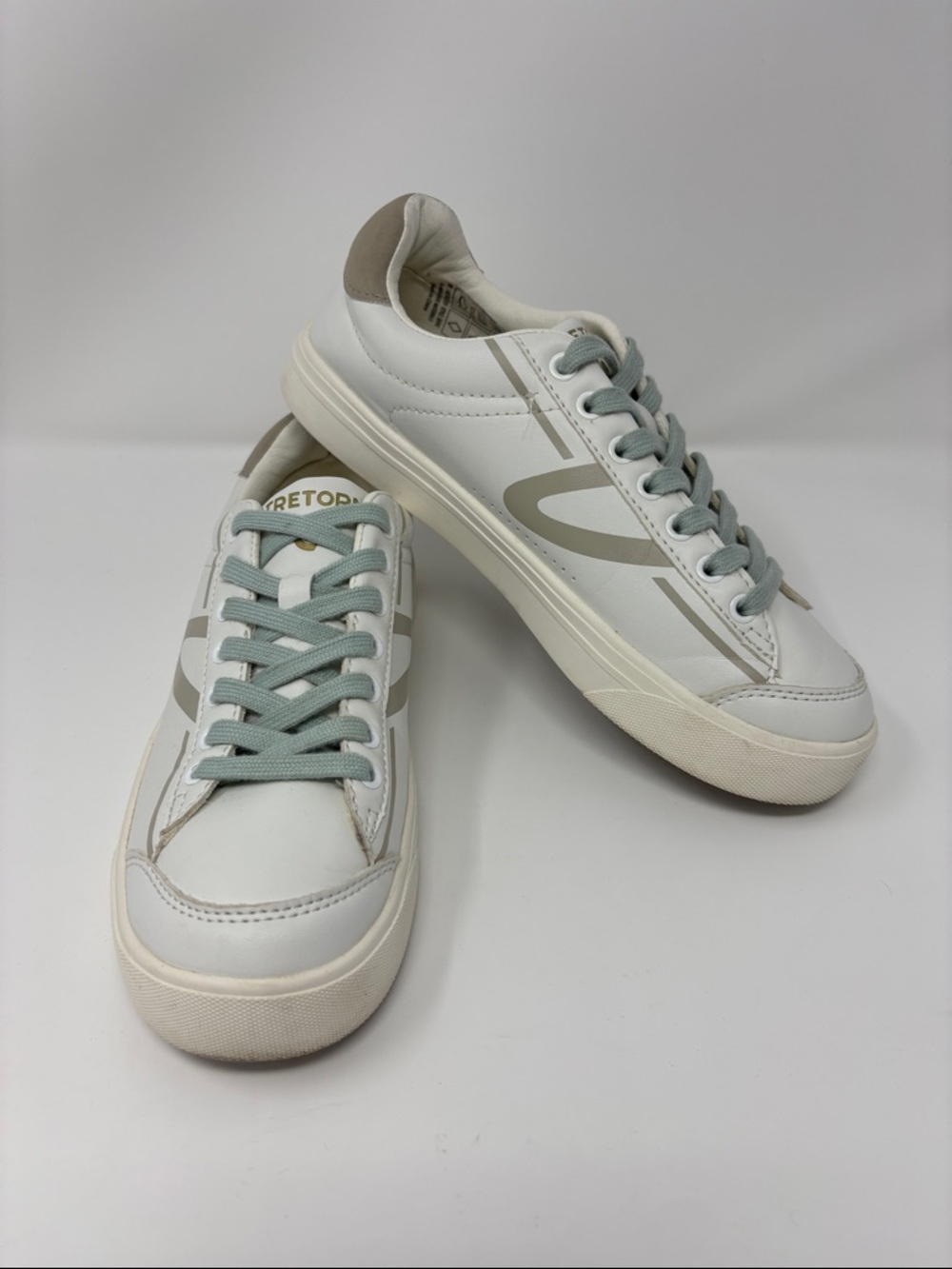 Tretorn | White Sneakers with Sage Accents 7M 7 M